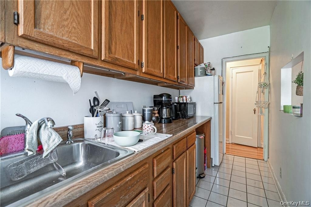 210 Martine Avenue - Photo 7