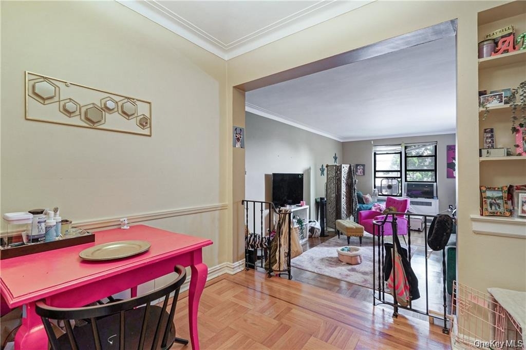 210 Martine Avenue - Photo 3