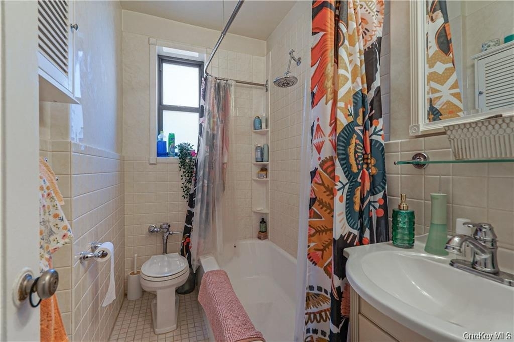 210 Martine Avenue - Photo 9