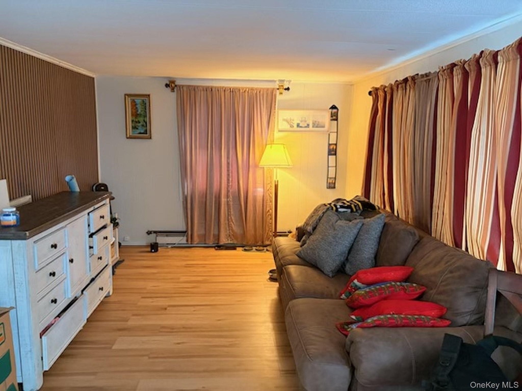 16 Lark Street - Photo 2