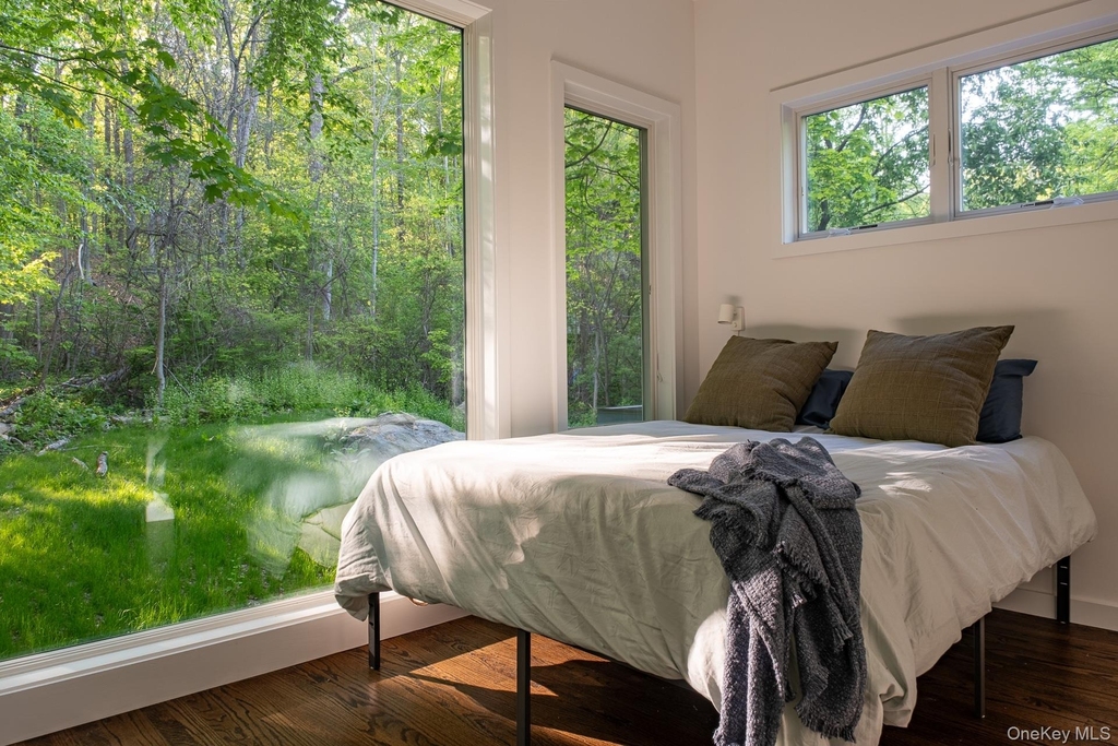 317 Lake Shore Road - Photo 3