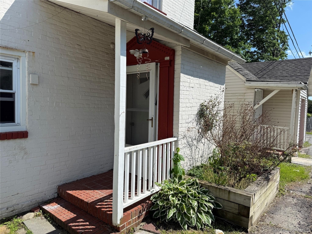 135 Sullivan Street - Photo 1