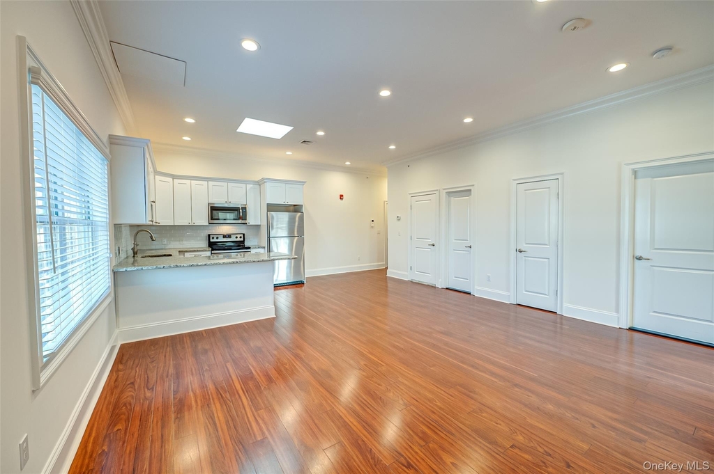41 Green Street - Photo 5