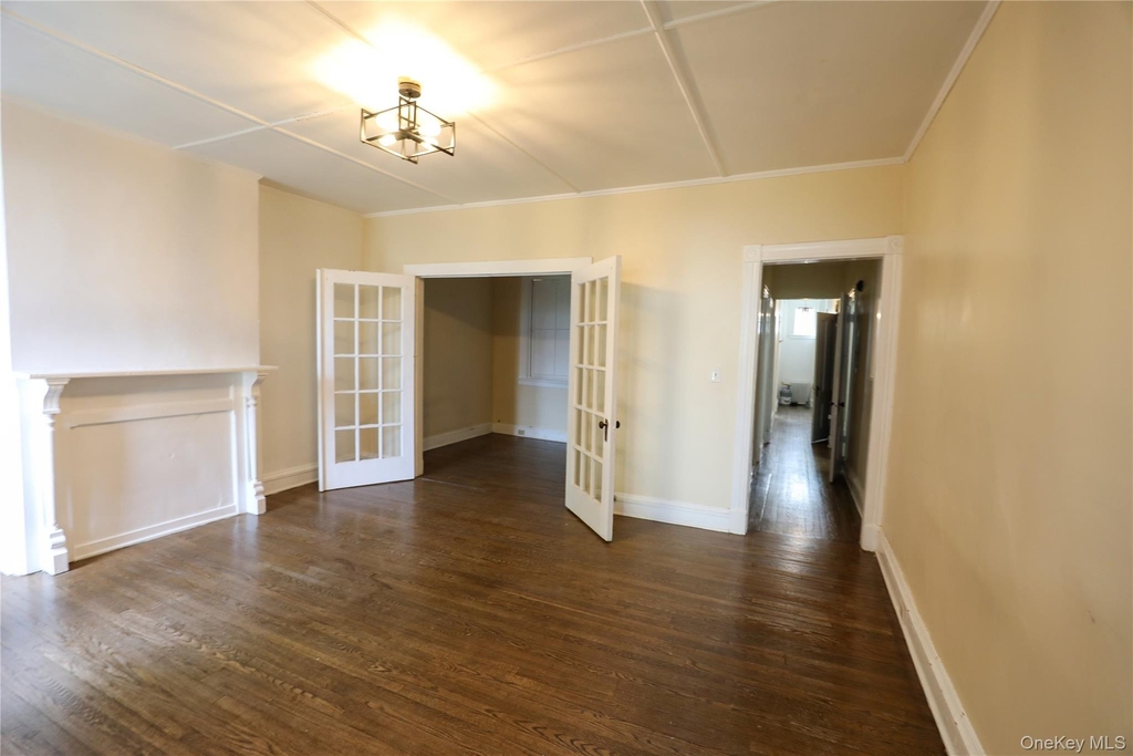 141 Saint James Street - Photo 5