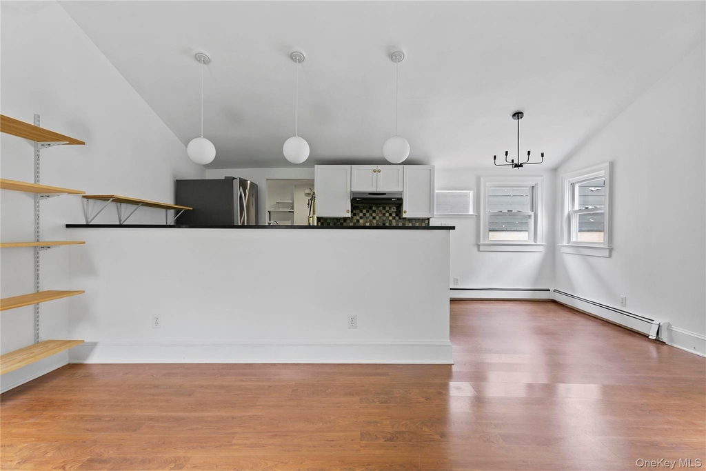 392 Main Street - Photo 5