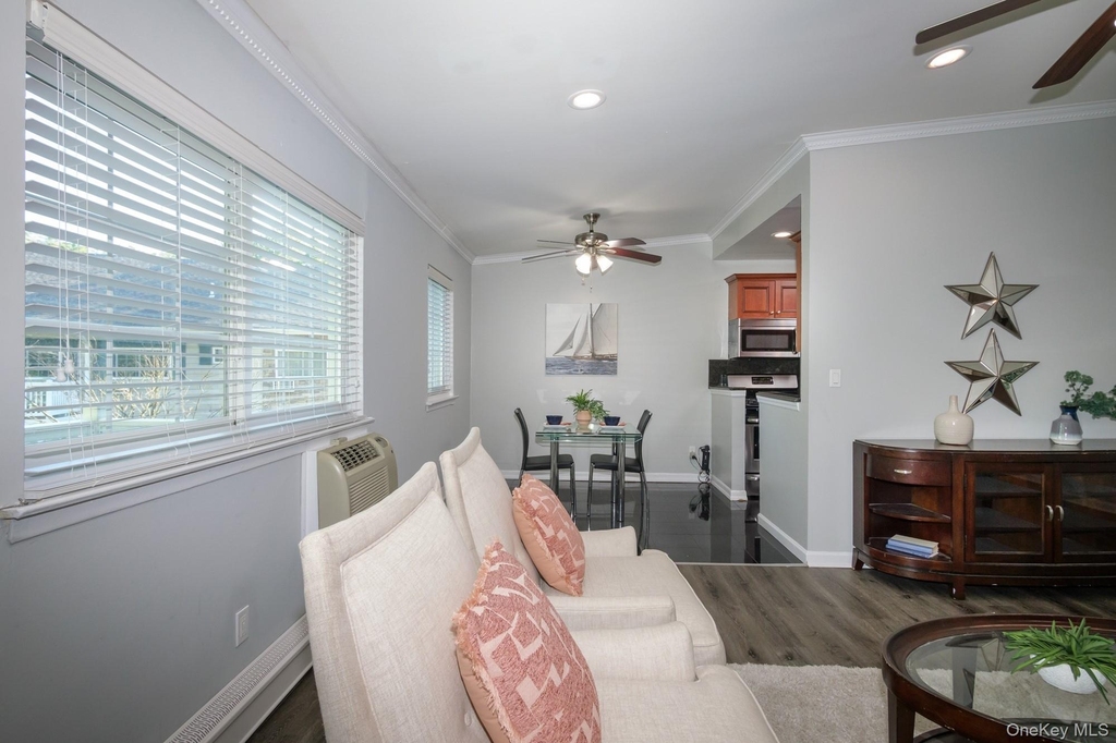 662 Veterans Highway - Photo 4