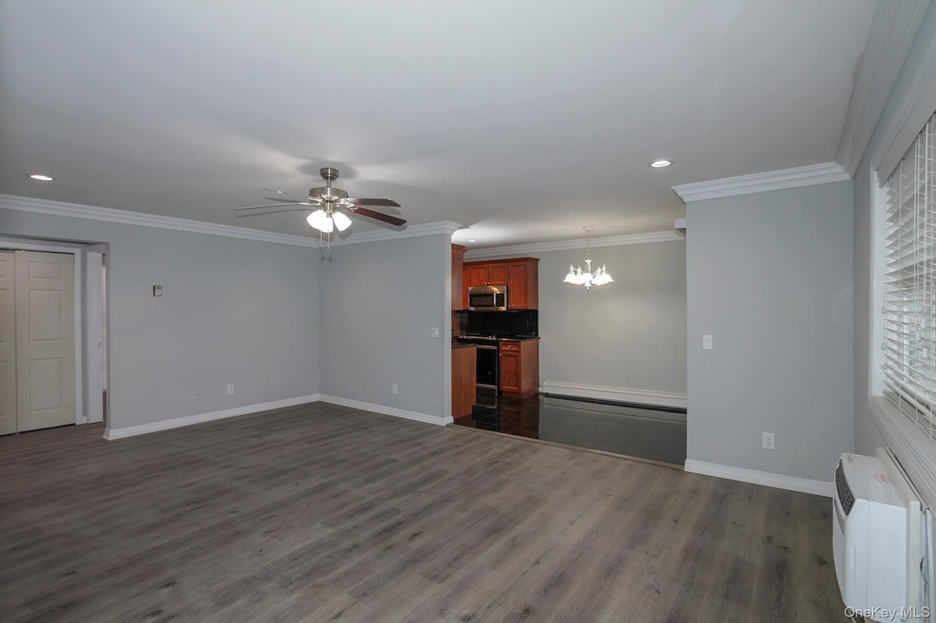 16 Garfield Avenue - Photo 3