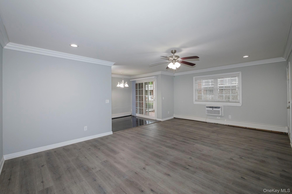 16 Garfield Avenue - Photo 4