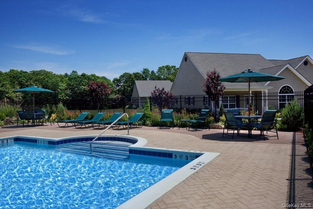 100 Fairfield Lane - Photo 2