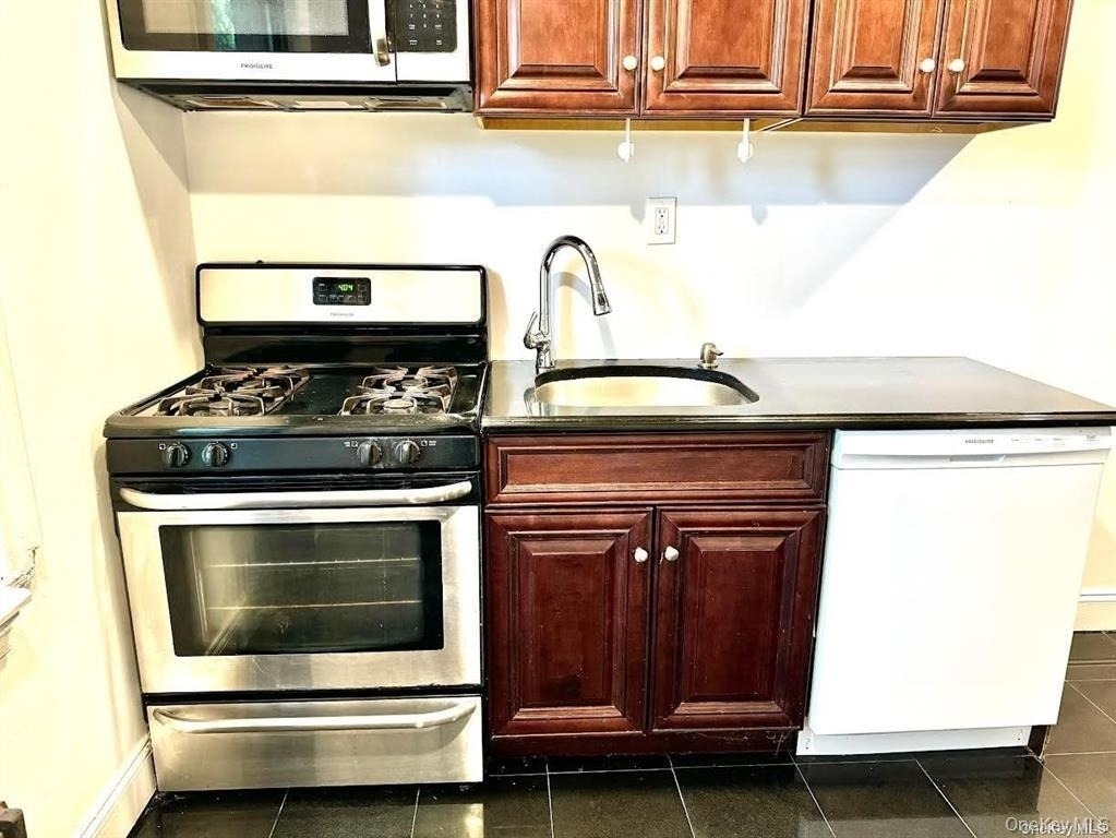 14 Beach Road - Photo 9