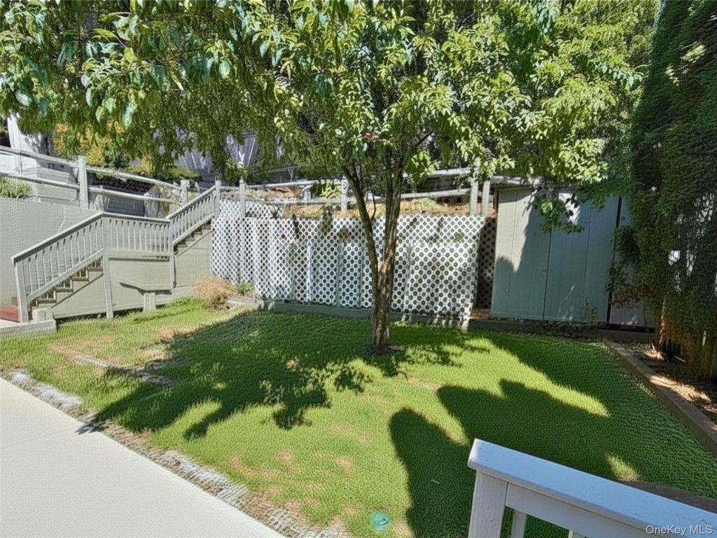 104 Washington Avenue N - Photo 2