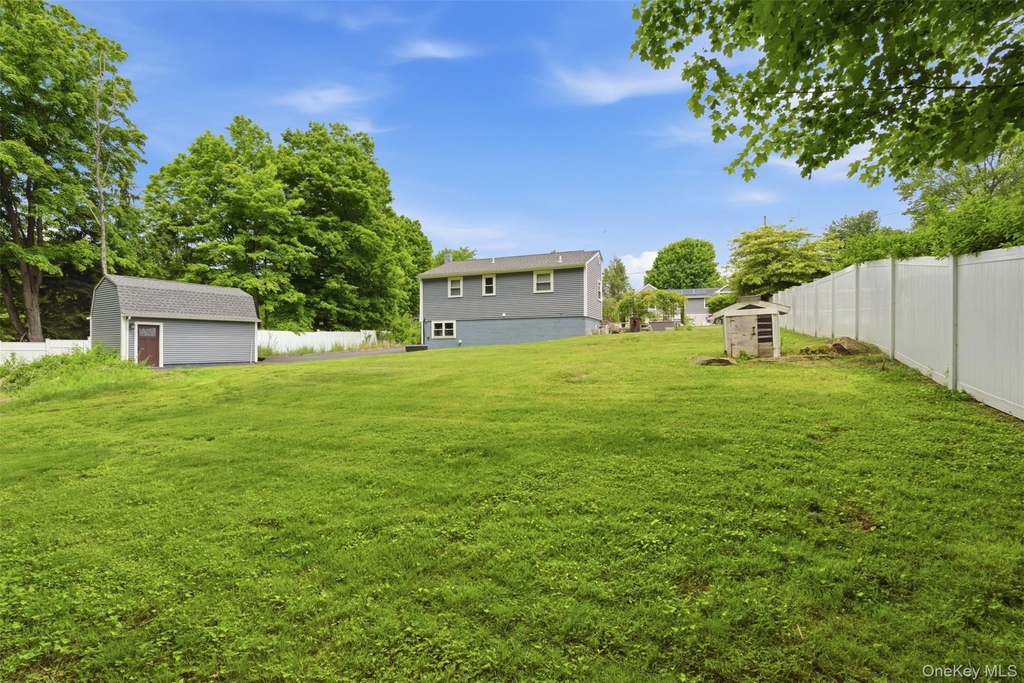 317 Overlook Court - Photo 23