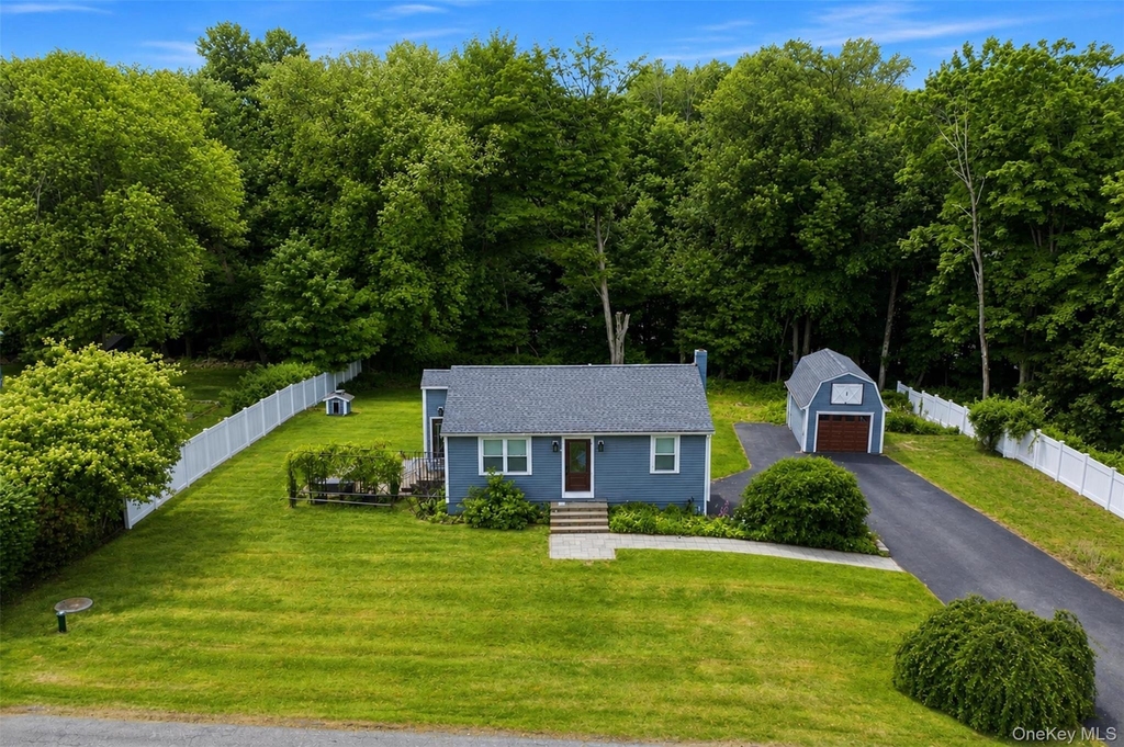 317 Overlook Court - Photo 24