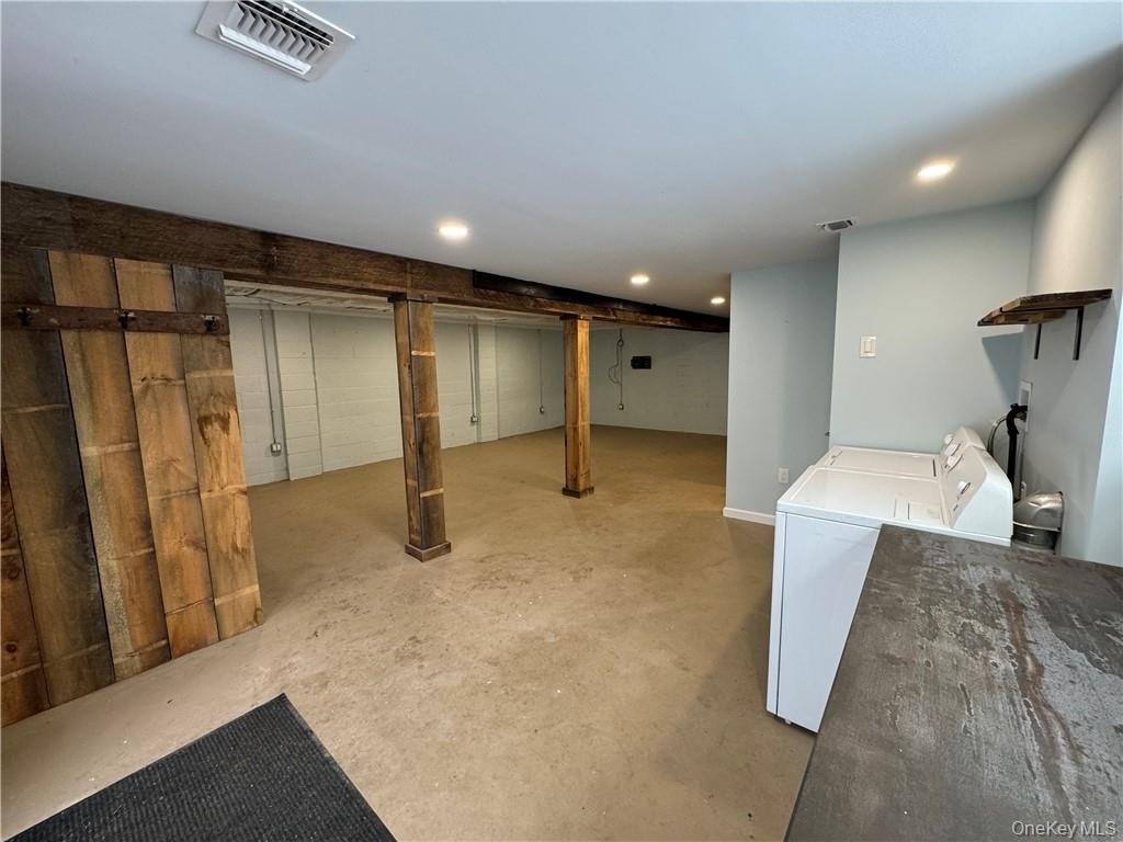 317 Overlook Court - Photo 11