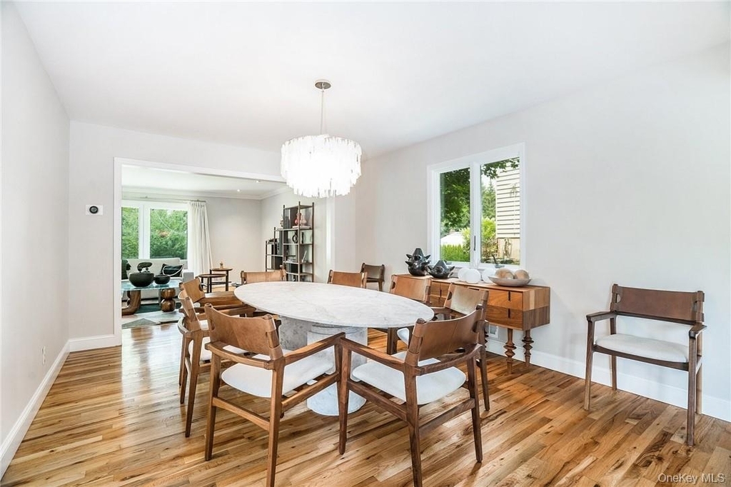 4 Parkfield Road - Photo 4