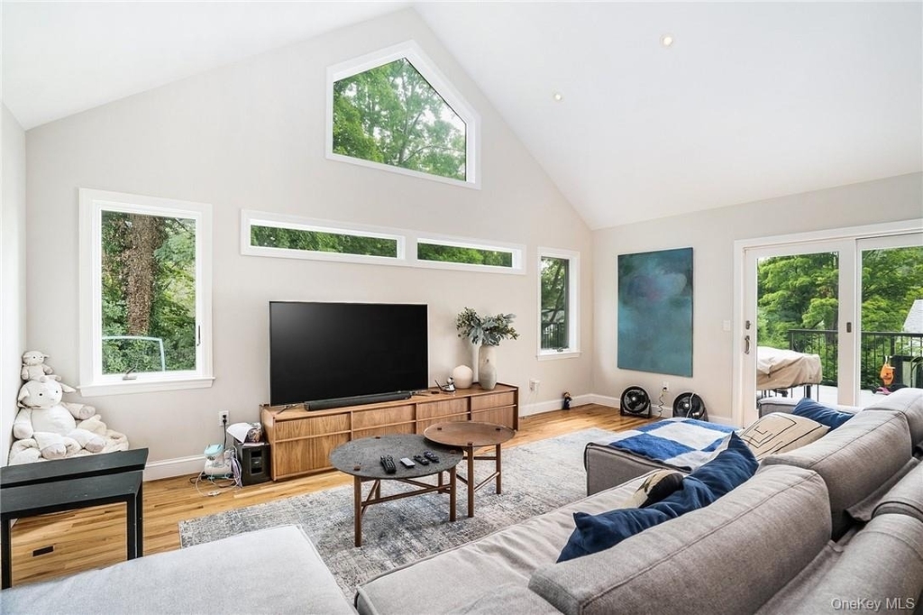 4 Parkfield Road - Photo 8