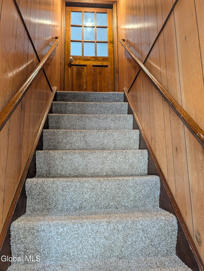 1729 Ferguson Street - Photo 10