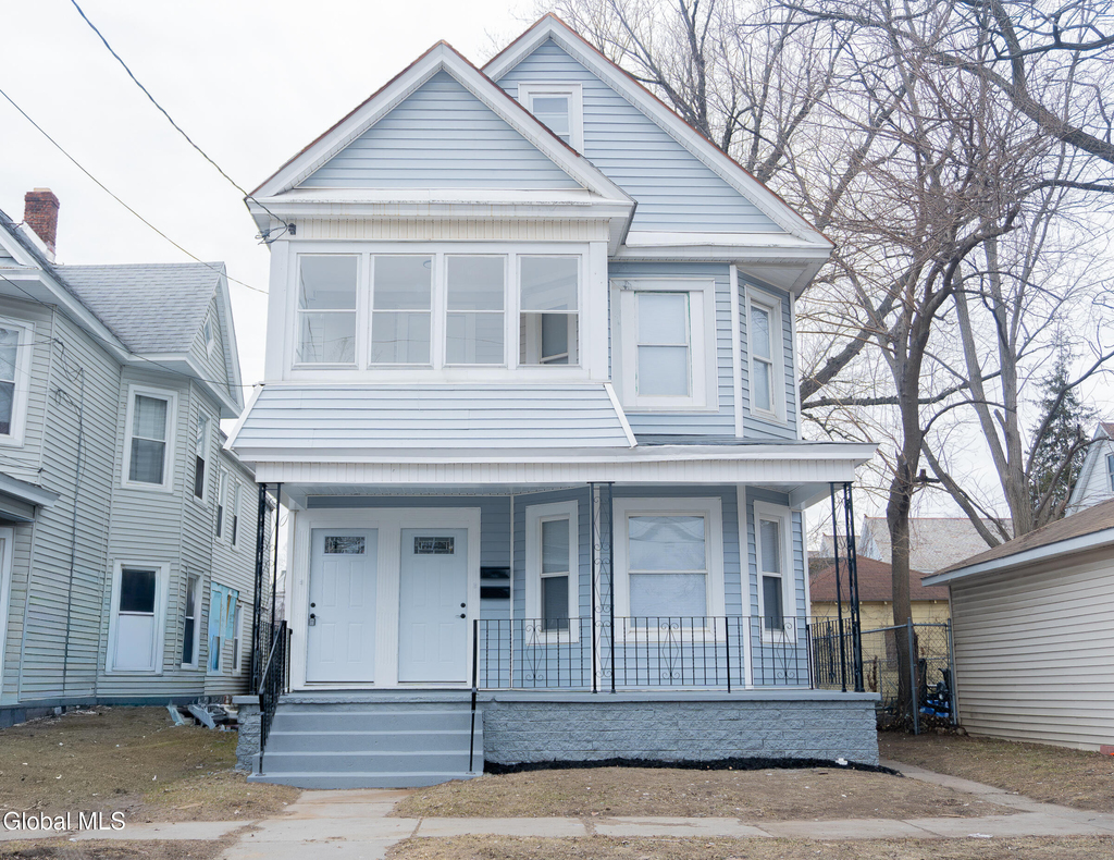 418 3rd Street - Photo 1