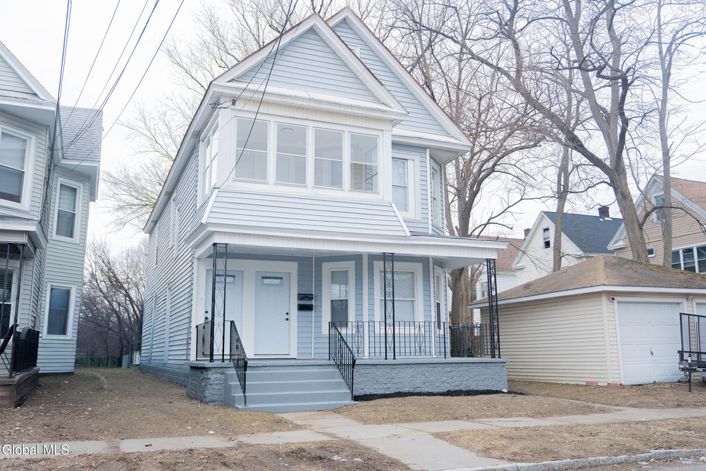 418 3rd Street - Photo 2