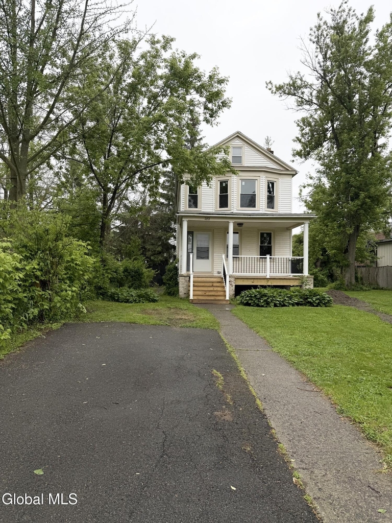 282 Livingston Avenue - Photo 20