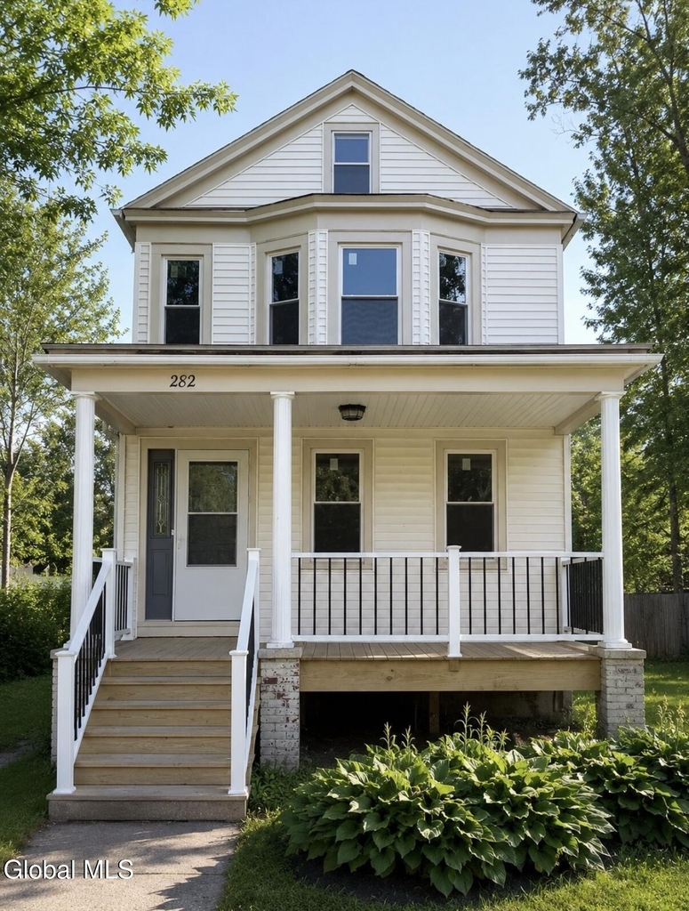 282 Livingston Avenue - Photo 0