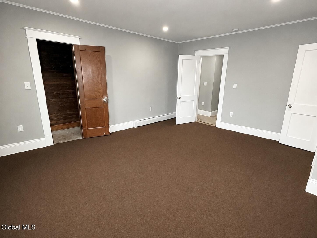 282 Livingston Avenue - Photo 9