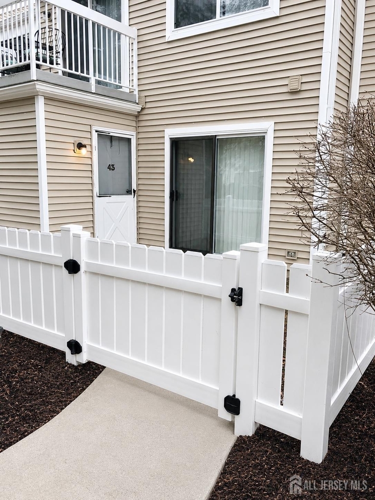 43 Deerberry Lane - Photo 0