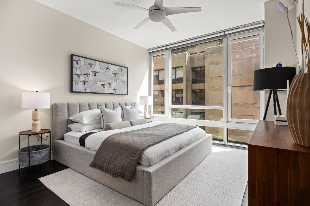 261 W 28th Street - Photo 7