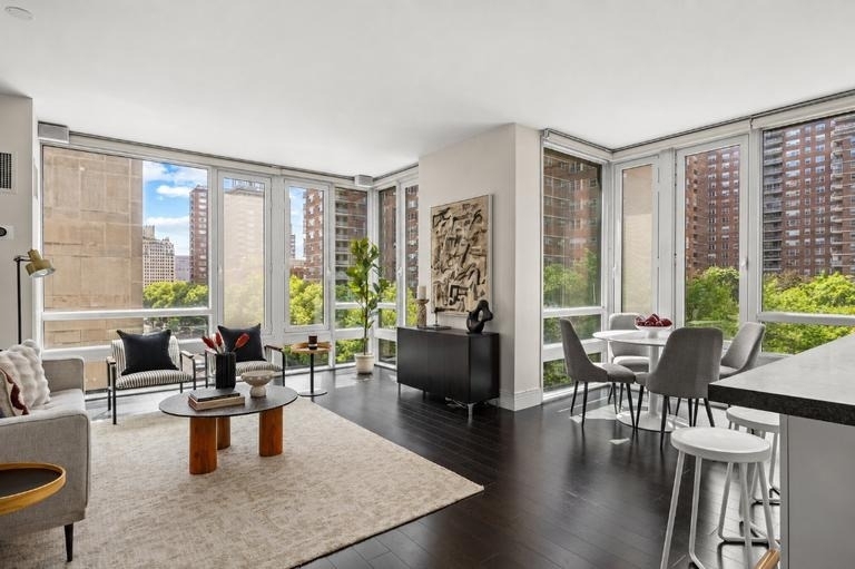 261 W 28th Street - Photo 0