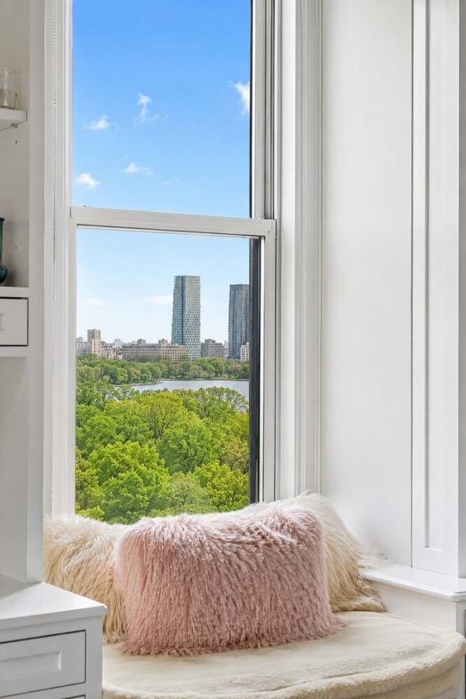 225 Central Park W - Photo 9