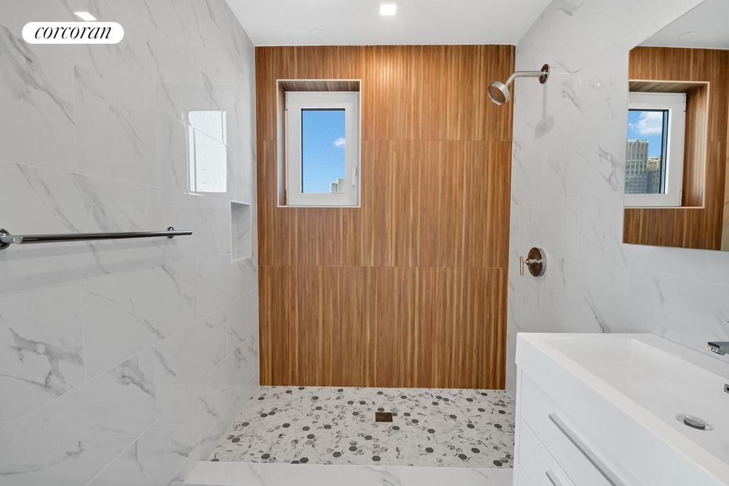 563 W 170th Street - Photo 10
