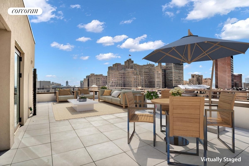 563 W 170th Street - Photo 17