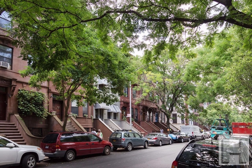 120 W 119th Street - Photo 11