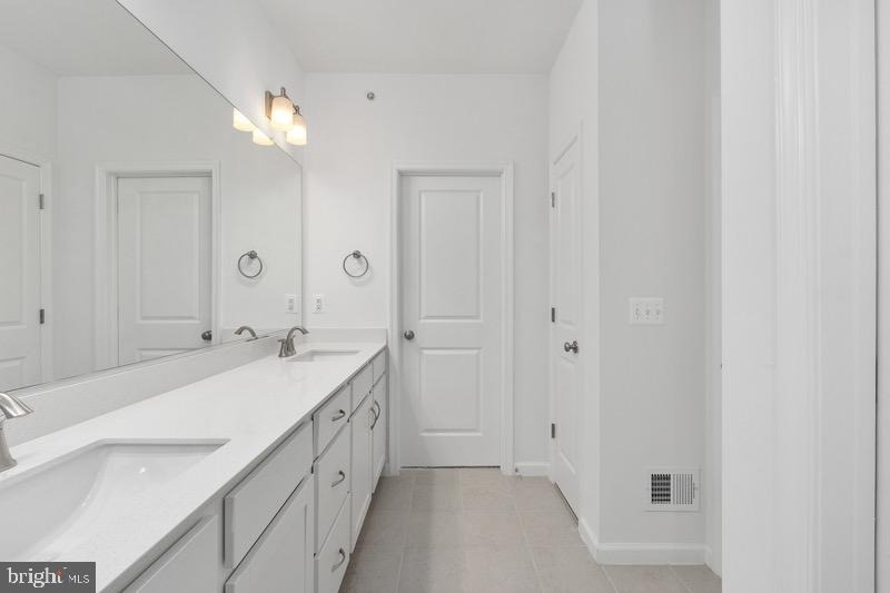 2534 Neabsco Common Place - Photo 9