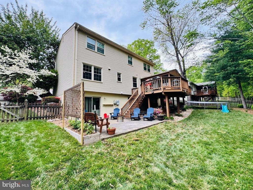 12525 Hedges Run Drive - Photo 2