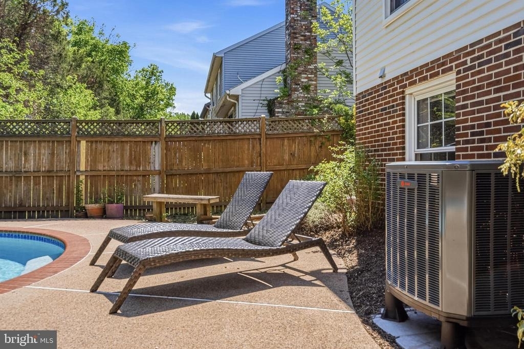 9729 Zimbro Avenue - Photo 38