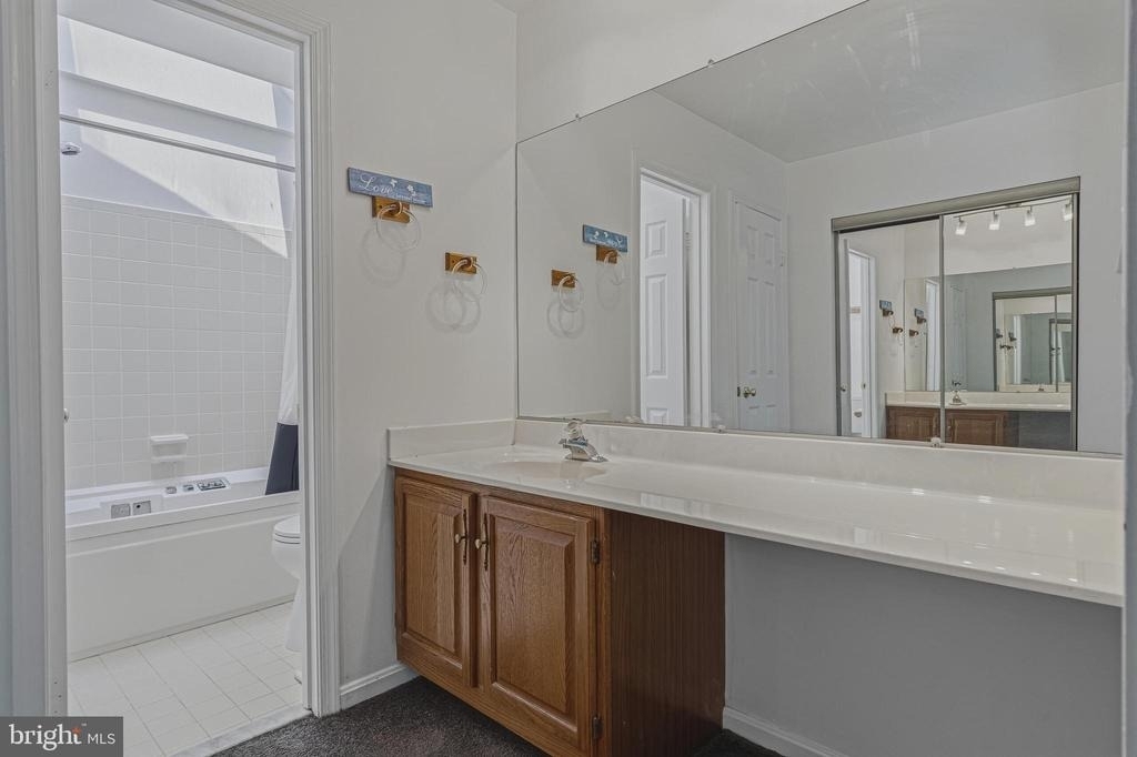 9729 Zimbro Avenue - Photo 16