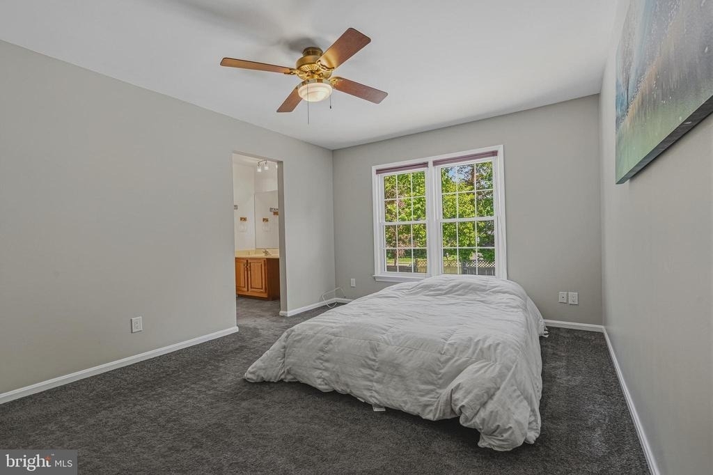 9729 Zimbro Avenue - Photo 14
