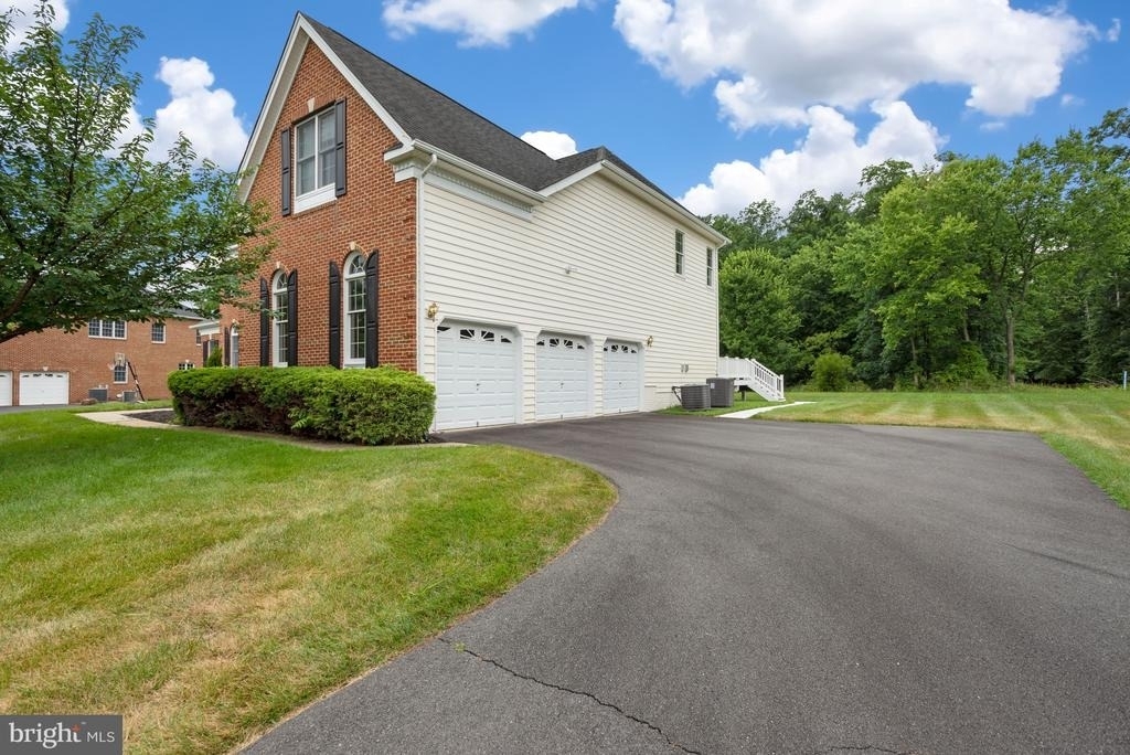 23353 Lennoxville Way - Photo 3