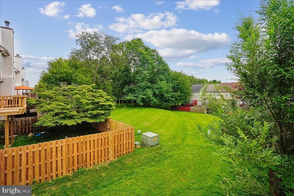 104 Frazer Drive - Photo 4