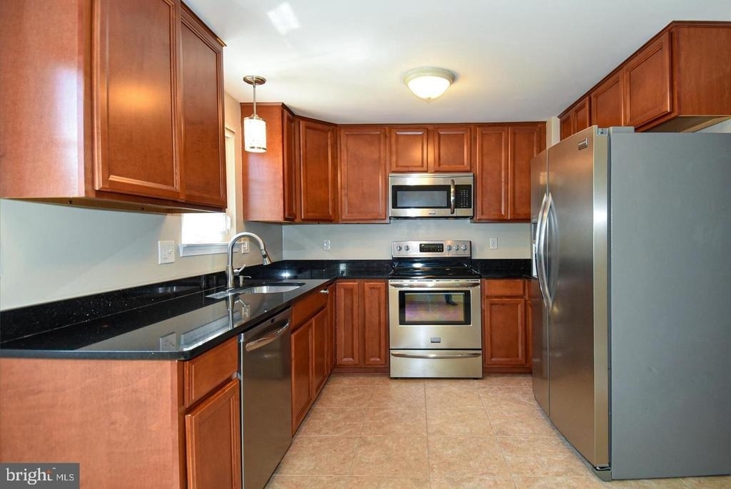 27 Marian Court - Photo 7