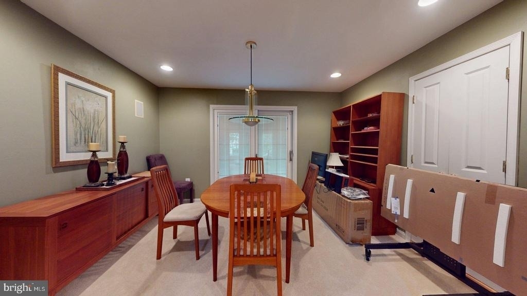 5803 Hall Street - Photo 5
