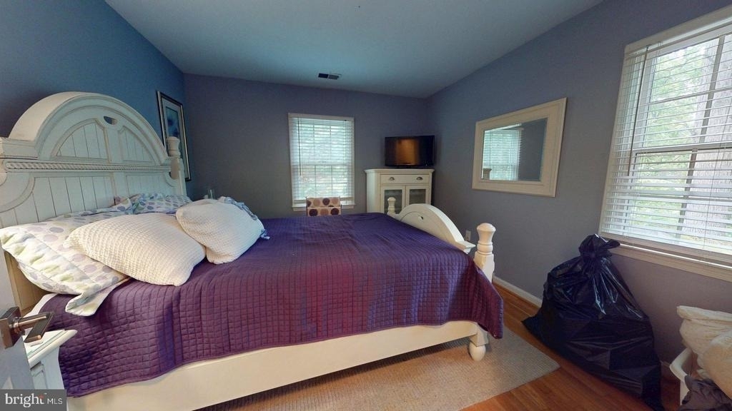5803 Hall Street - Photo 20