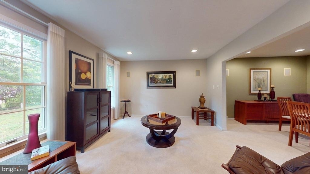 5803 Hall Street - Photo 3