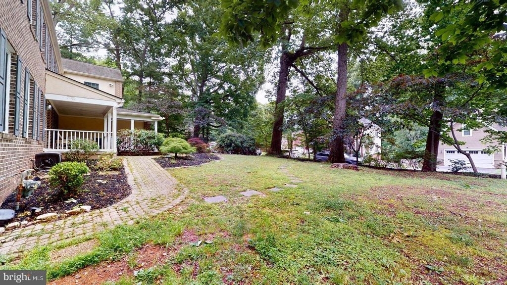 5803 Hall Street - Photo 32