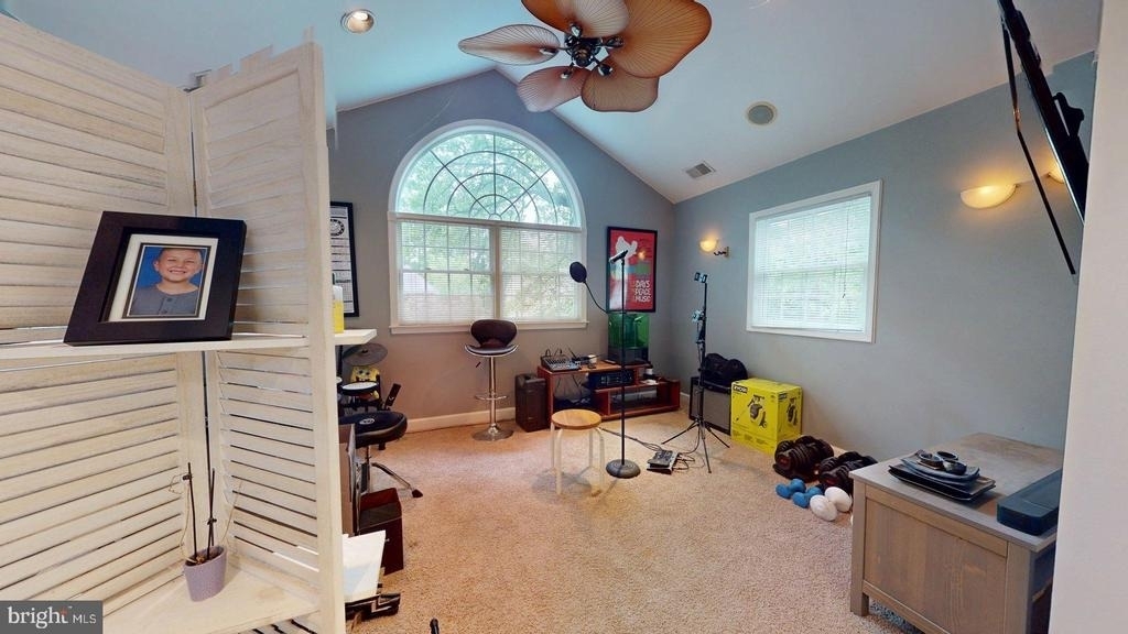 5803 Hall Street - Photo 15