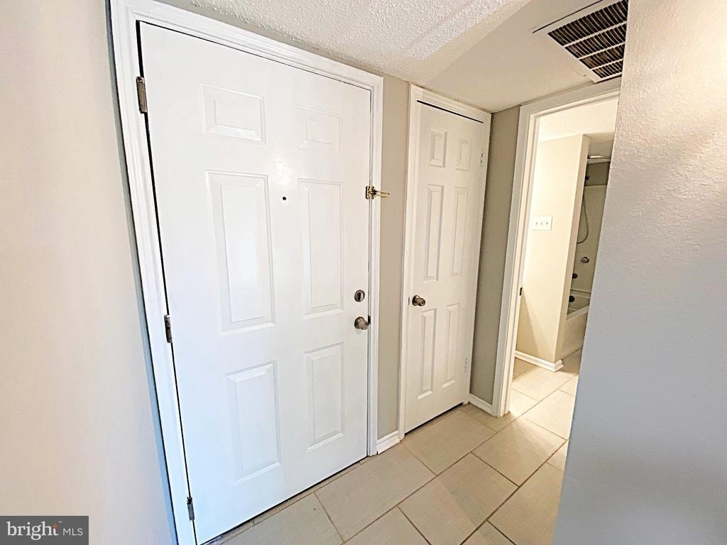1524 Lincoln Way - Photo 36