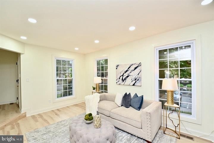 4702 Forestdale Drive - Photo 5