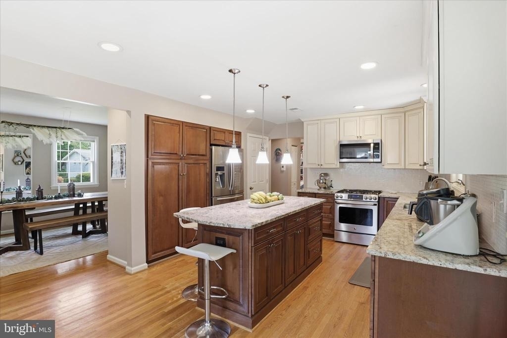 2432 Rockbridge Street - Photo 11