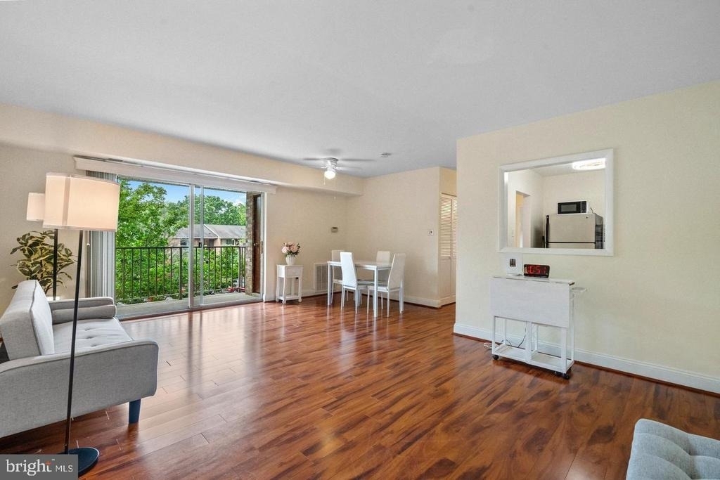 7984 Audubon Avenue - Photo 3